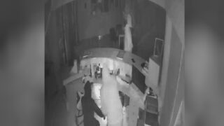 Θεσσαλονίκη: Νέα βίντεο με τους Ρομά που άδειαζαν σπίτια και εταιρείες – Δήλωναν πως ζούσαν με επιδόματα