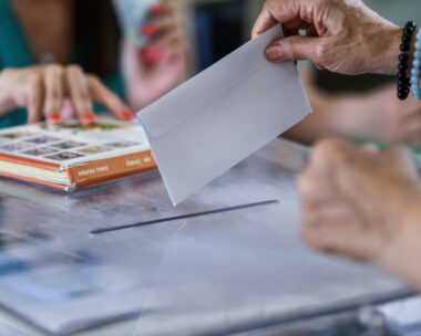 Φάκελος σε κάλπη