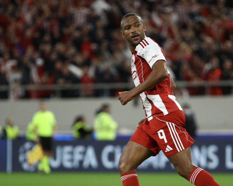 Ο Αγιούμπ Ελ Κααμπί έφτασε τα 25 ευρωπαϊκά γκολ και «έπιασε» τον Κριστόφ Βαζέχα