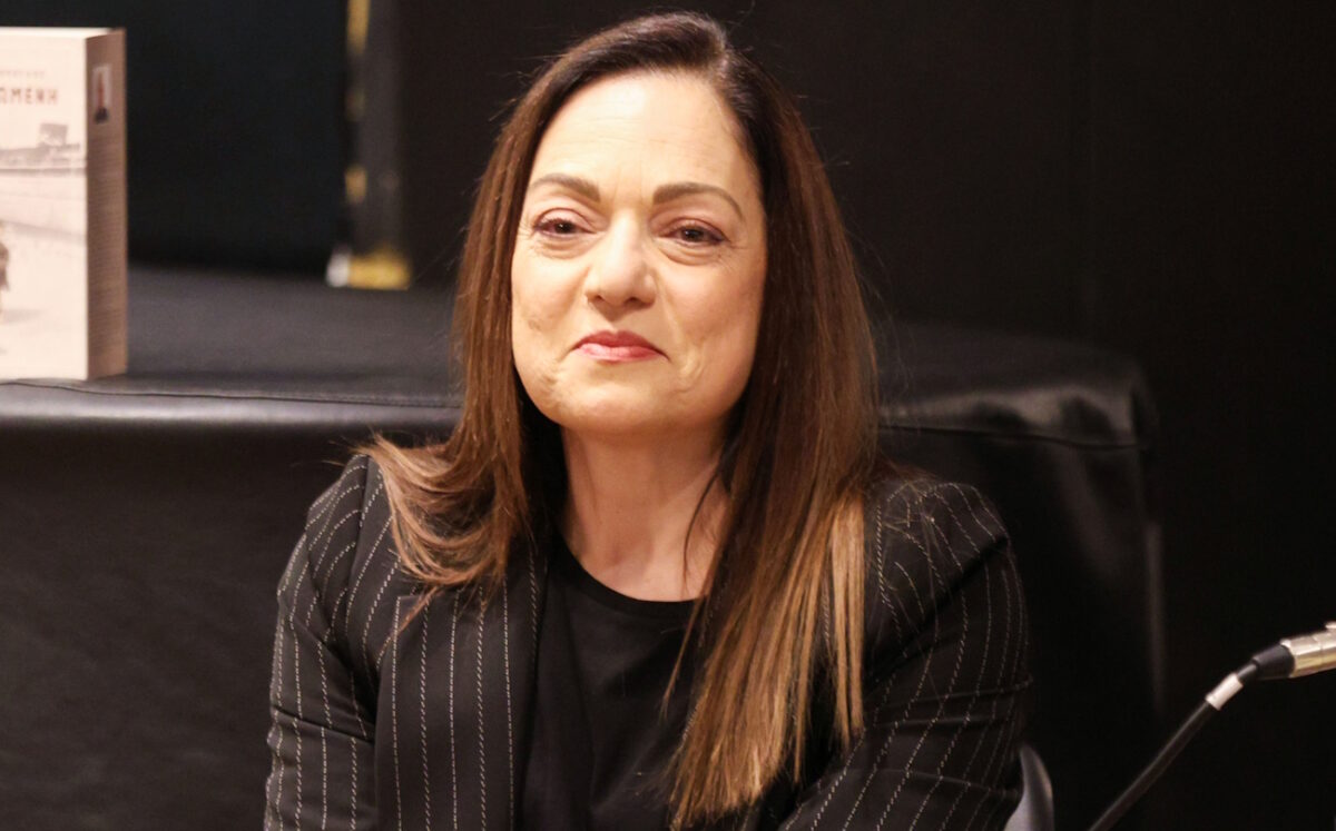 Ελένη Καρακάση