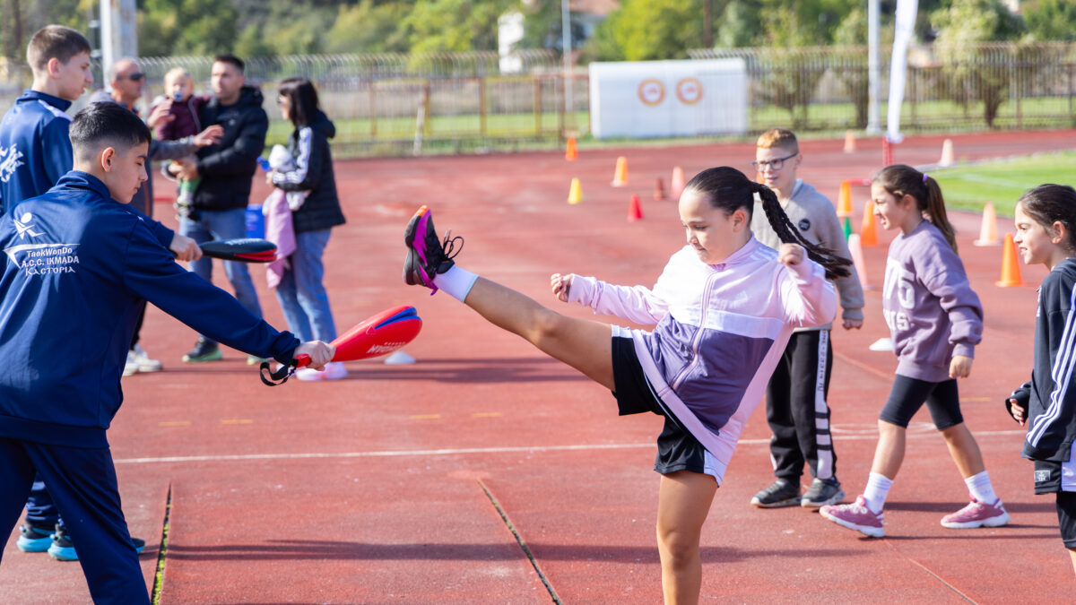 Empower Forward – Women in Sports