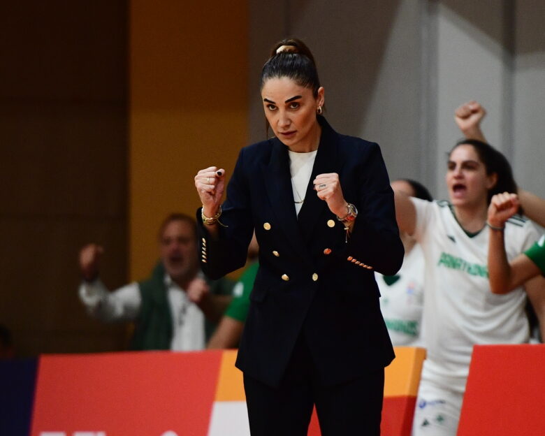 Ολυμπιακός – Παναθηναϊκός: Οι σφιγμένες γροθιές της Σελέν Ερντέμ μετά τη νίκη του «τριφυλλιού» στο ΣΕΦ