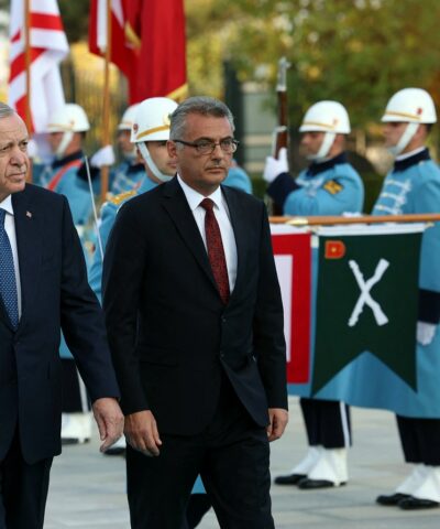 Ρετζέπ Ταγίπ Ερντογάν - Τουφάν Ερχιουρμάν