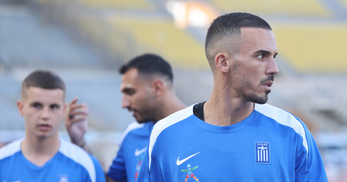 National team of Greece: Training in two groups