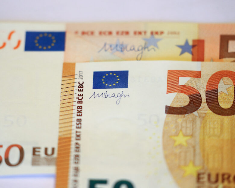 Κτηνοτρόφοι: Έφτασε η έγκριση των επιδοτήσεων από την Κομισιόν, σε 10 ημέρες πληρώνεται το 70% – Τι δήλωσε ο Κωστής Χατζηδάκης