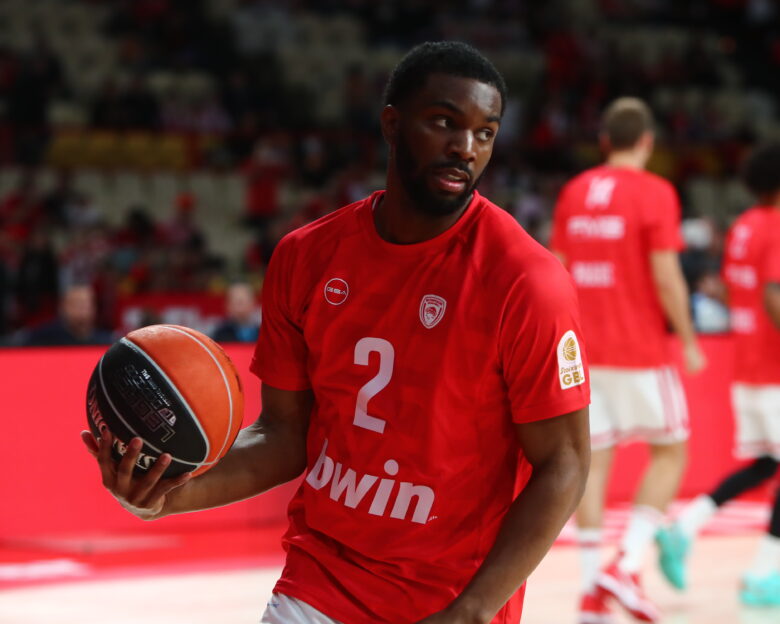 Ο Κίναν Έβανς έκανε ντεμπούτο με τον Ολυμπιακό κόντρα στην Καρδίτσα