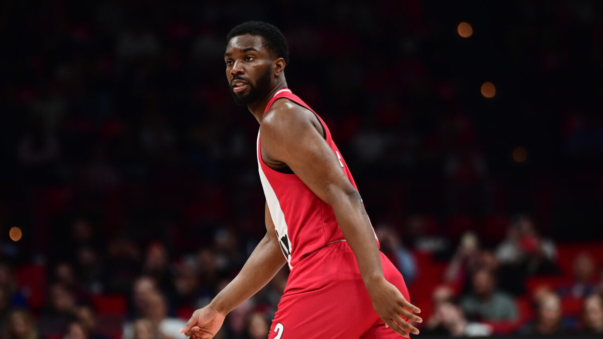 Ο Κίναν Έβανς κόντρα στη Ζαλγκίρις (KLODIAN LATO