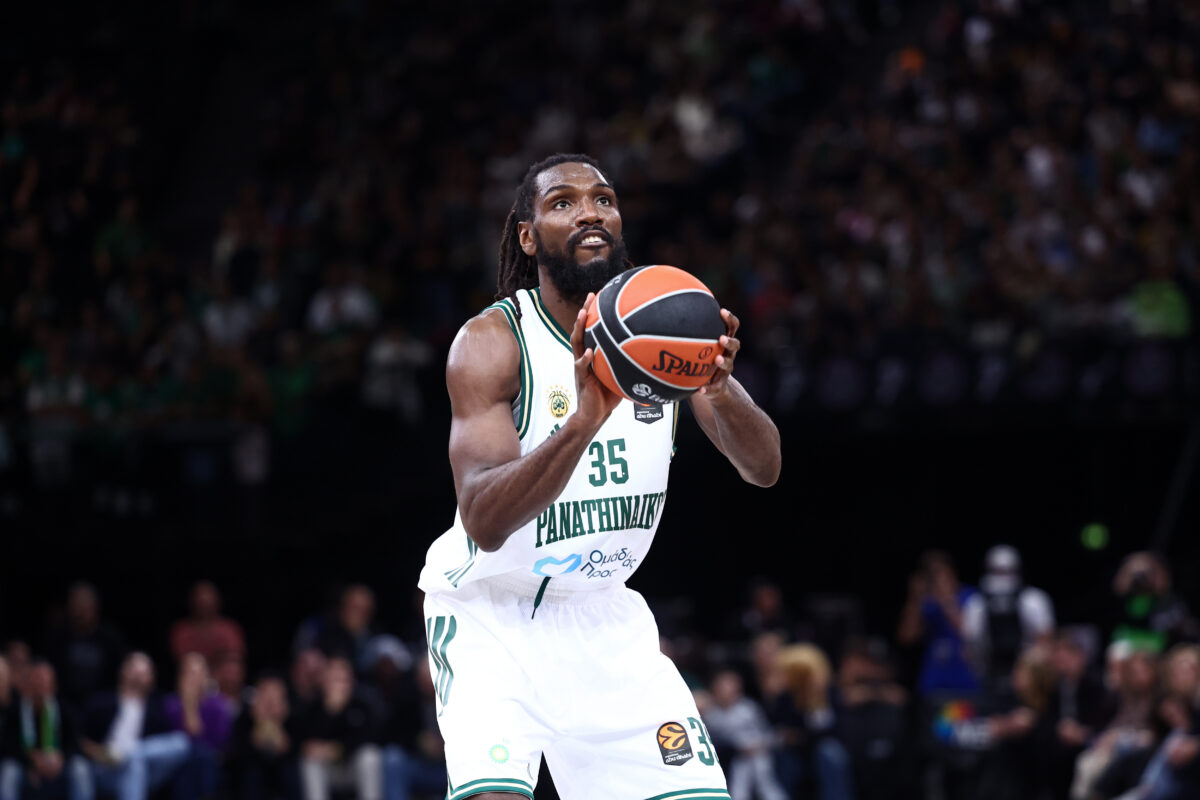 Παναθηναϊκός: Στην 6άδα των ξένων ο Κένεθ Φαρίντ, έμεινε εκτός ο Μάριους Γκριγκόνις