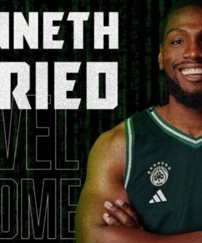 Κένεθ Φαρίντ