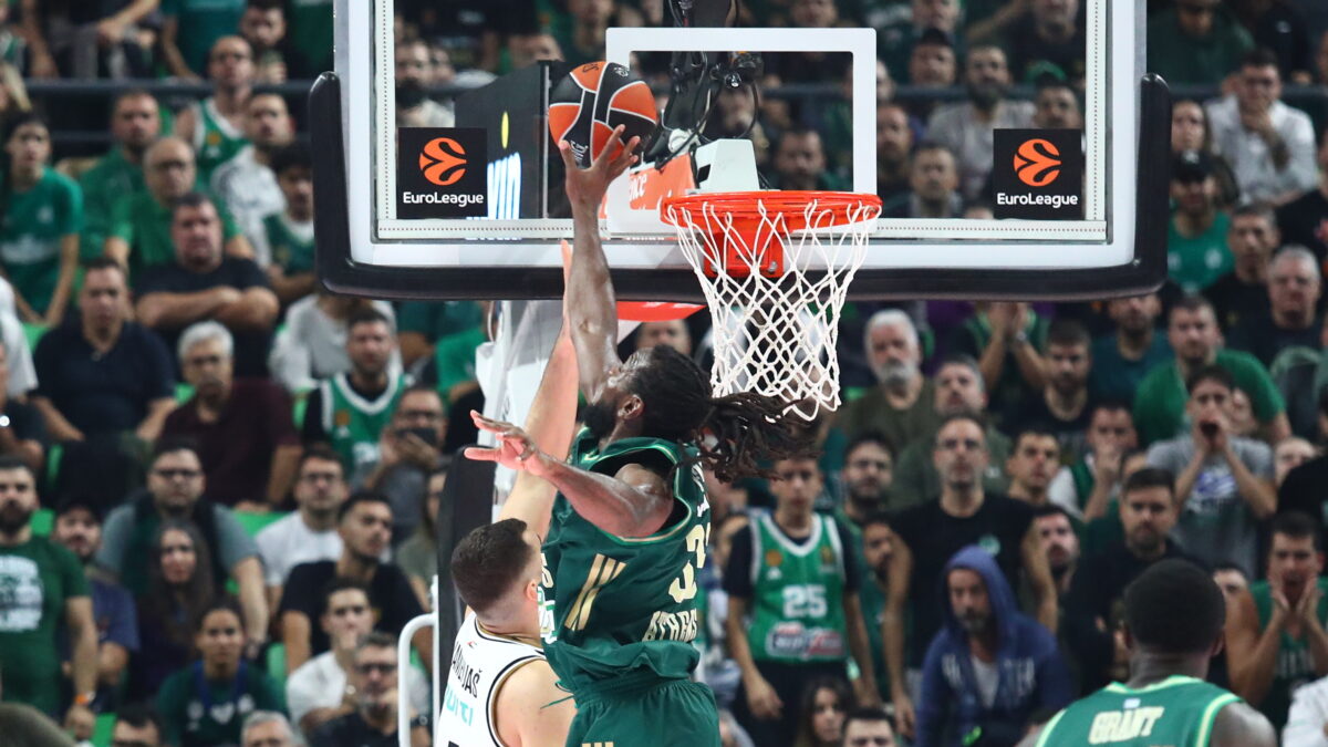 Κένεθ Φαρίντ