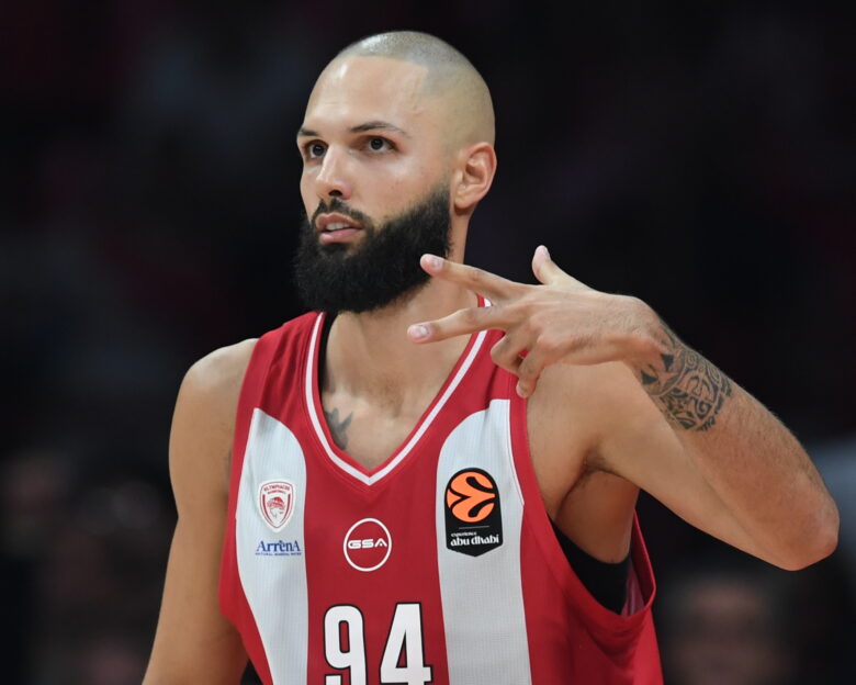 Ολυμπιακός – Παρί 98-86: Με ξέσπασμα Φουρνιέ οι Πειραιώτες επέστρεψαν στις νίκες στην Euroleague