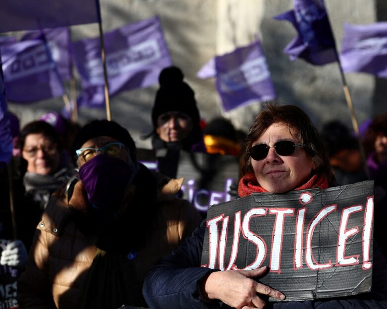 Οι γαλλικές αρχές εξετάζουν την εμπλοκή του Ντομινίκ Πελικό στον βιασμό και τη δολοφονία μιας 23χρονης πριν από 35 χρόνια