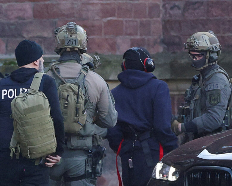 Βρέθηκαν βόμβες του Β’ ΠΠ στην Κολωνία: Τεράστια επιχείρηση για την εξουδετέρωσή τους – Απομακρύνθηκαν 6.000 άνθρωποι