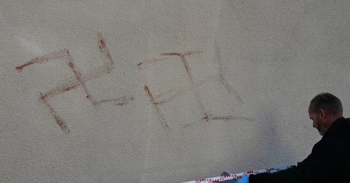 Germany: Unidentified people painted blood swastikas on cars and walls in the city of Hanau