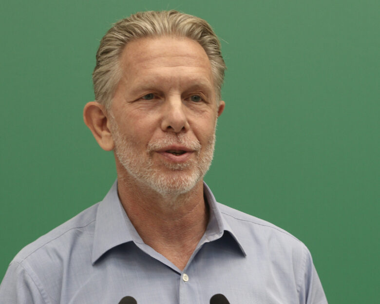 Γερουλάνος: «Στο ΠΑΣΟΚ δεν έχουμε «έκρηξη δημοκρατίας», χρειάζονται αλλαγές στο κόμμα»