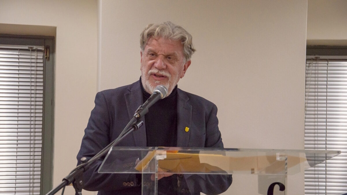 Γιάννης Βούρος