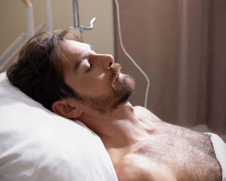 Grand Hotel: Backstage υλικό από το μεγάλο come back του Γιάννη Κουκουράκη – Δείτε φωτογραφίες