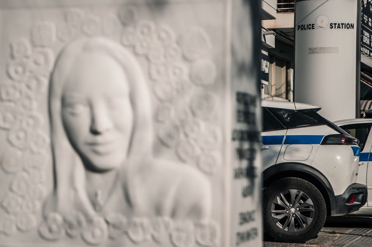 Το μνημείο για την Κυριακή Γρίβα