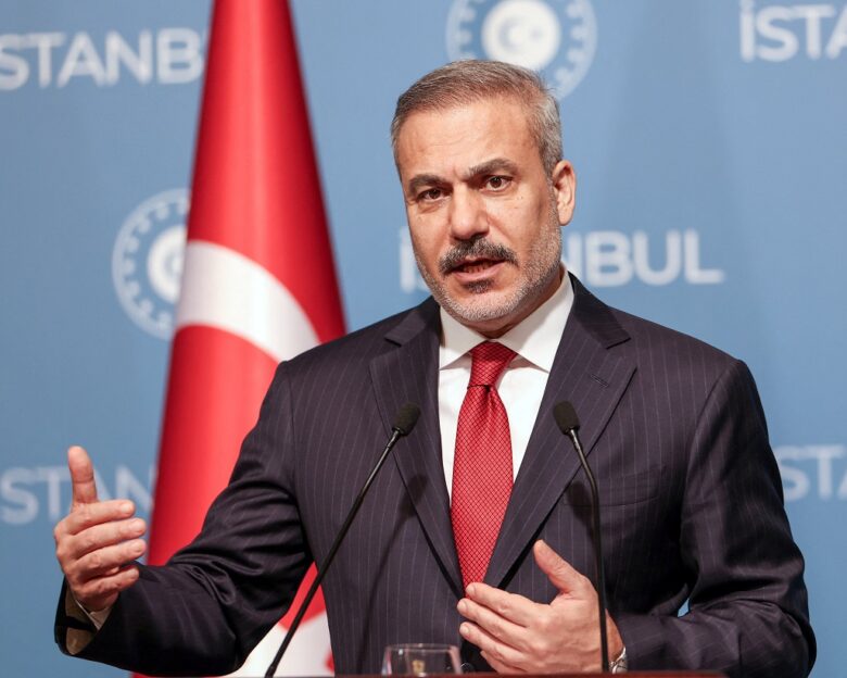 Χακάν Φιντάν: Ανοικτό το ενδεχόμενο αποστολής τουρκικών στρατευμάτων στη Γάζα