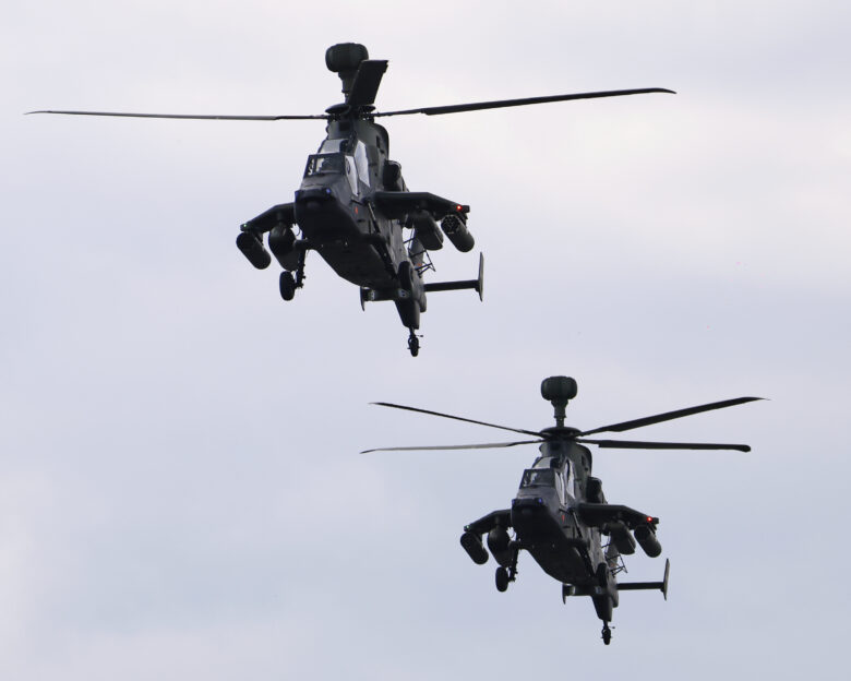 Η Γερμανία αγοράζει όπλα αξίας άνω των 3 δισ. ευρώ: Ελικόπτερα, πυραύλους και συσκευές νυχτερινής όρασης