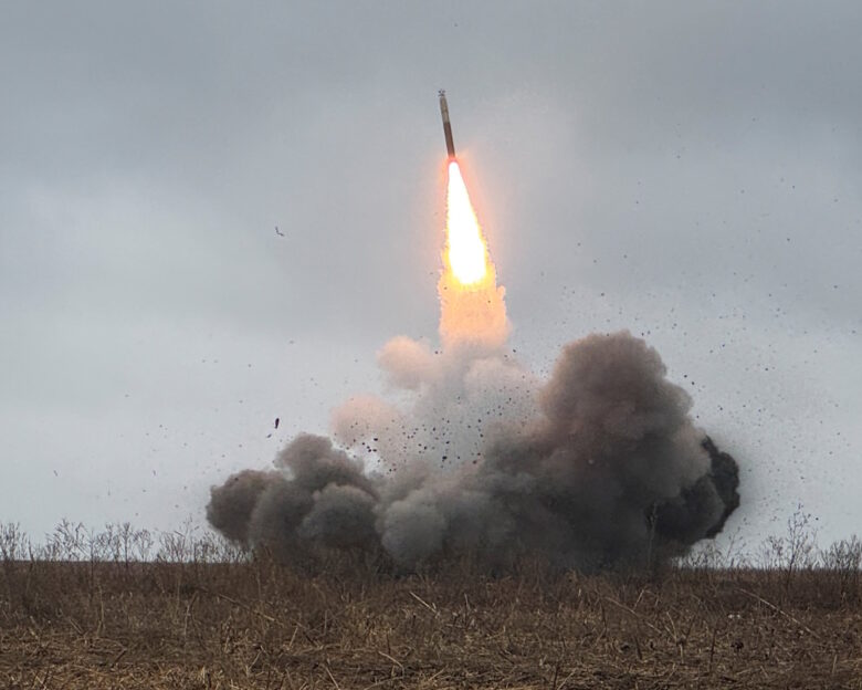 Στρατιωτική βοήθεια 500 εκατ. δολαρίων προσφέρουν οκτώ ευρωπαϊκές χώρες στην Ουκρανία για την αγορά αμερικανικών όπλων