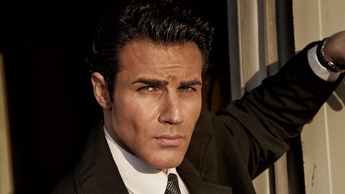 Το νέο τραγούδι του Πέτρου Ιακωβίδη με τίτλο «Μ’ Ακούς;»