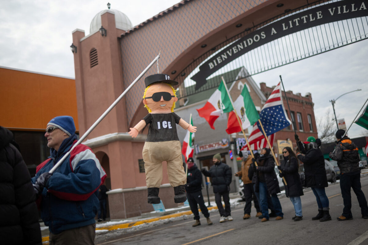 Διαδήλωση κατά της αστυνομίας μετανάστευσης ICE στο Σικάγο