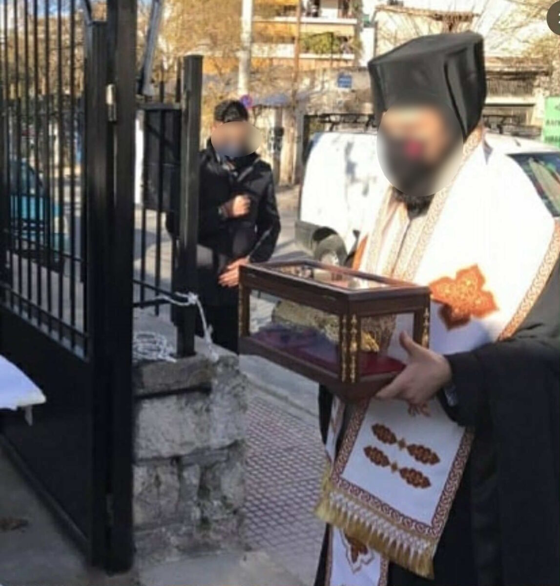 Ο 40χρονος επίσκοπος