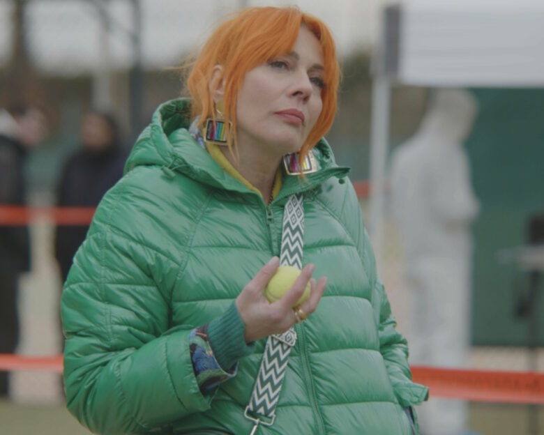 IQ 160 – επόμενο επεισόδιο: Η Πηνελόπη και η ομάδα προσπαθούν να εξιχνιάσουν τη δολοφονία ενός δασκάλου τένις