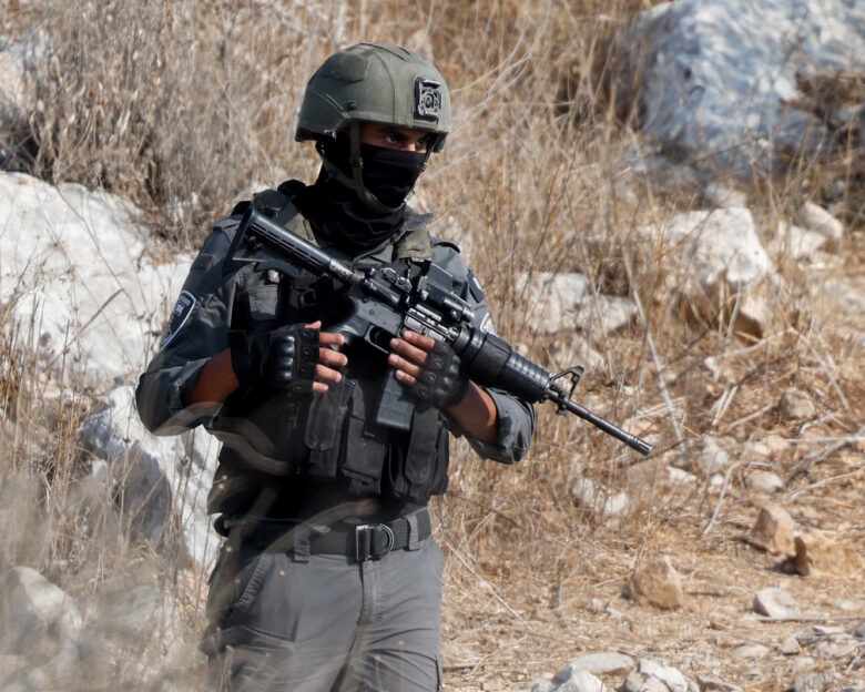 Δυτική Όχθη: Στρατιώτες του Ισραήλ σκότωσαν δύο Παλαιστίνιους έφηβους – «Μας έριξαν μολότοφ» είπαν οι IDF