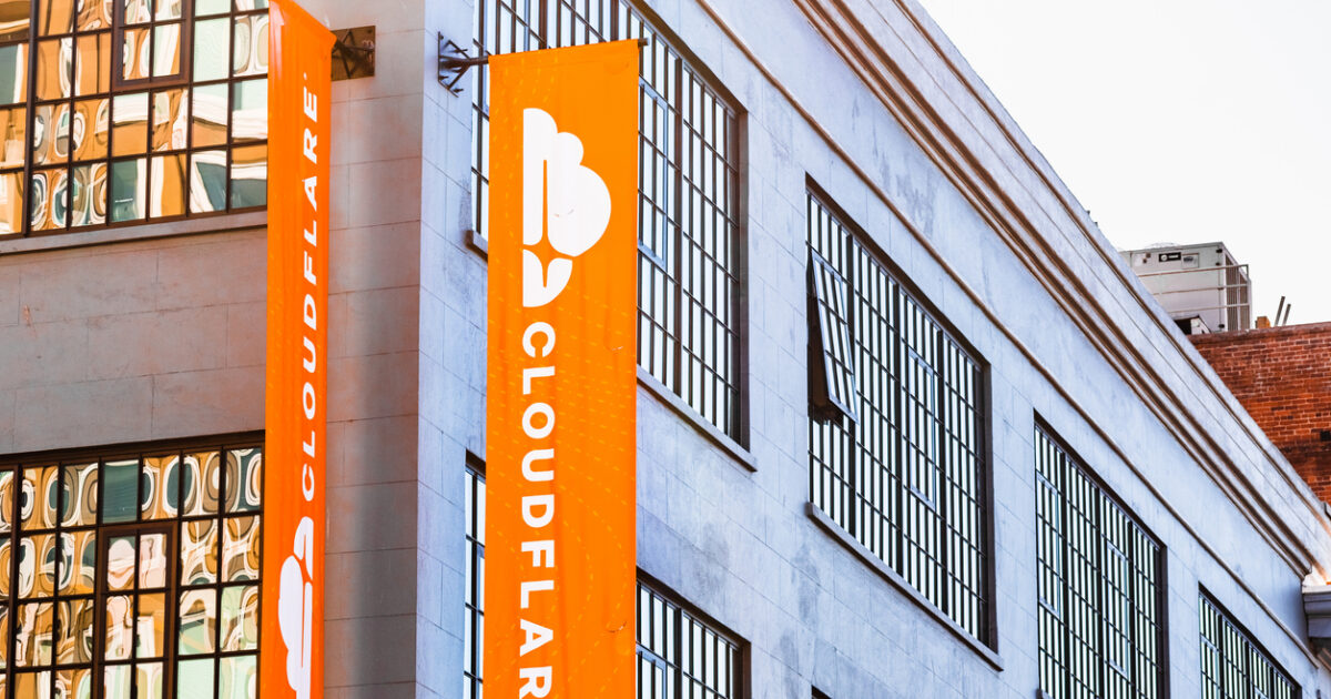 Εξωτερική άποψη της έδρας της Cloudflare.