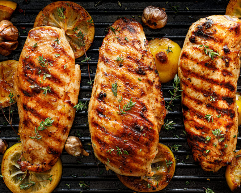 Συνταγή για εύκολο λεμονάτο στήθος κοτόπουλου με 3 υλικά στο air fryer