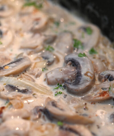 Λευκή σάλτσα μανιταριών