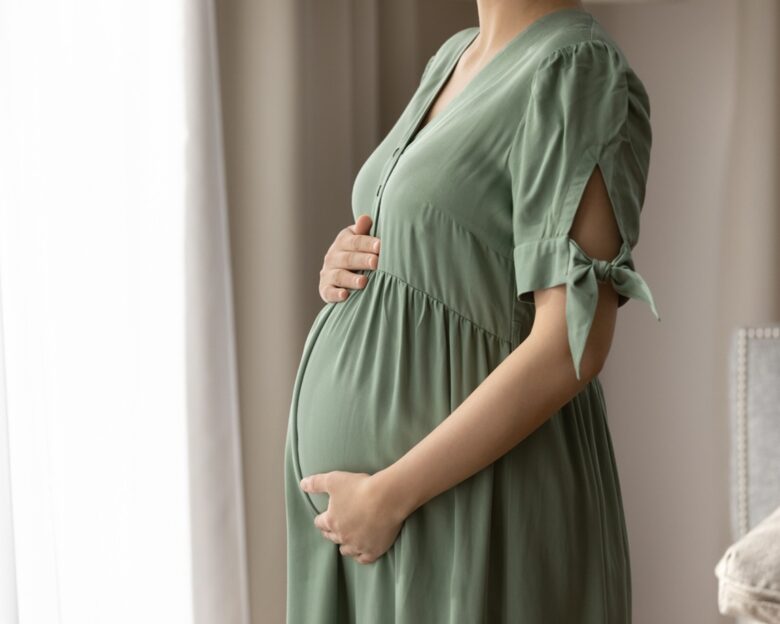 ΔΥΠΑ: Διευκρινίσεις σχετικά με τη χορήγηση της ειδικής παροχής προστασίας μητρότητας