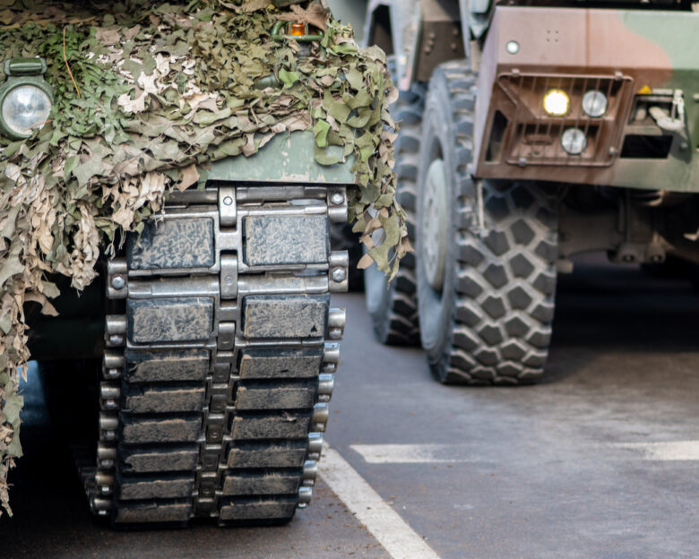 Η ΕΕ εγκρίνει το «Omnibus V»: Ταχύτερες αδειοδοτήσεις και ενίσχυση της ευρωπαϊκής αμυντικής βιομηχανίας