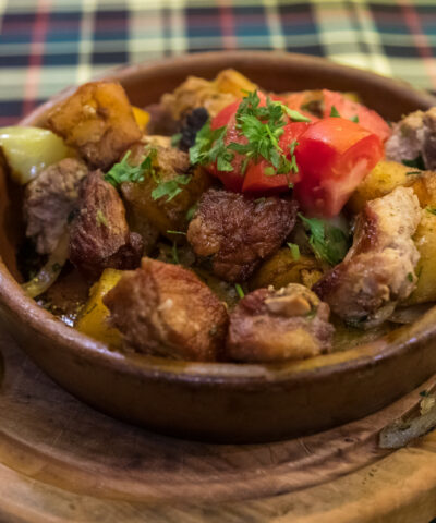 Αρνάκι γκιούλμπασι