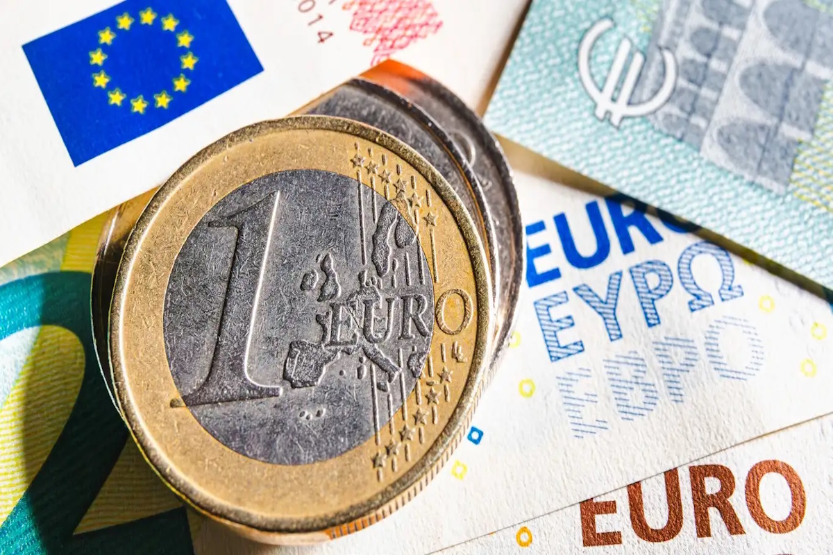 «Σκάβουν οι τράπεζες τον λάκκο τους»; Τι λέει γι' αυτό η Τράπεζα Διεθνών Διακανονισμών και ποιόν προειδοποιεί