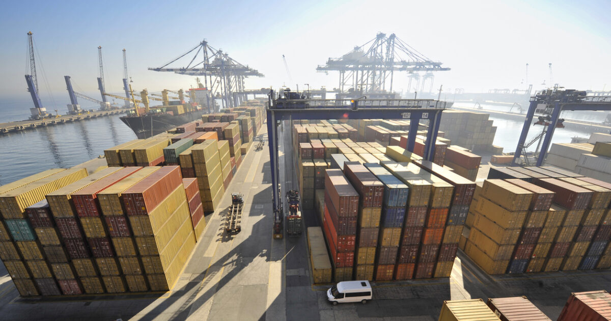 Collectable character of the European fee on microparcels from Temu and Shein