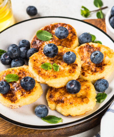 Τηγανίτες με μύρτιλα