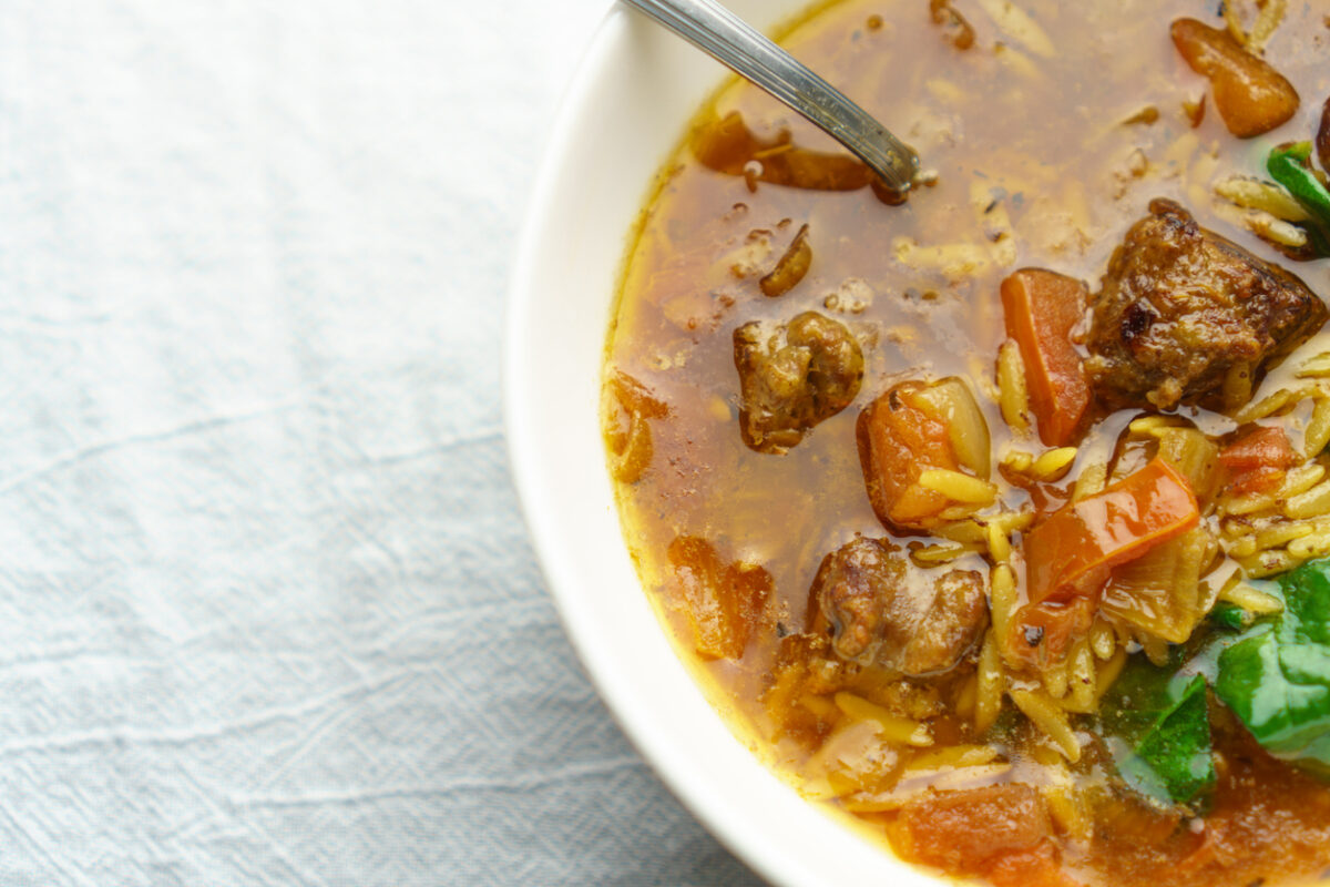 Κοκκινιστή σούπα με μοσχάρι