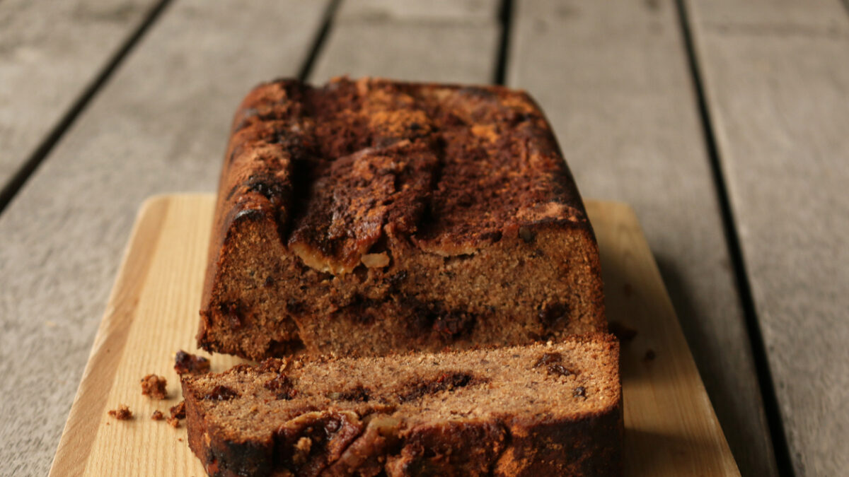 Homemade banana bread with raisins and walnuts
