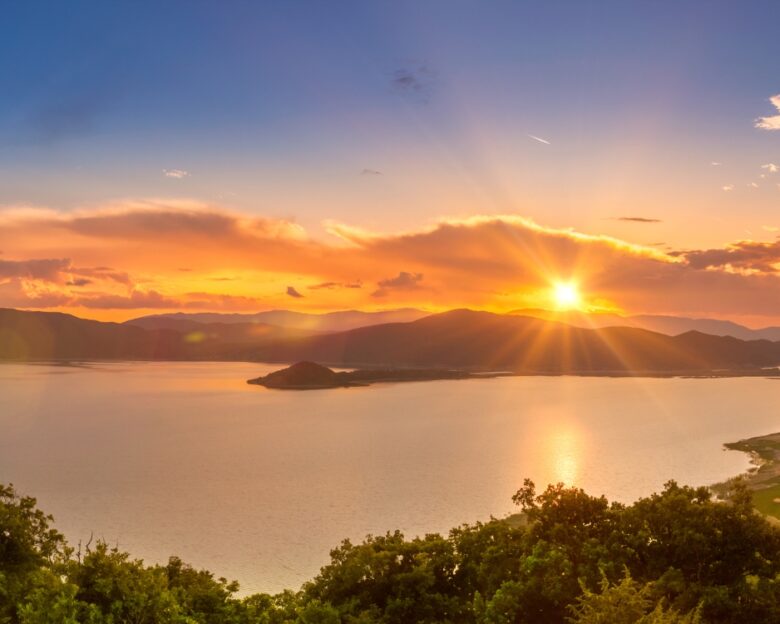 Πρέσπες: Στην άκρη του Ελληνικού χάρτη Το ακριτικό θαύμα που παραμένει ανέγγιχτο