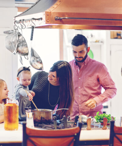 Λαχανοντολμάδες αυγολέμονο και πανσετάκια μπάρμπεκιου ξεχωρίζουν στο μενού της επόμενης εβδομάδας