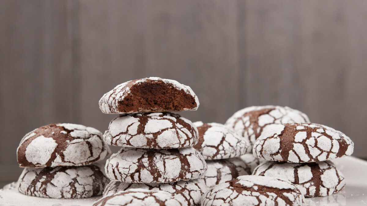 Μπισκότα κρακελέ με κακάο