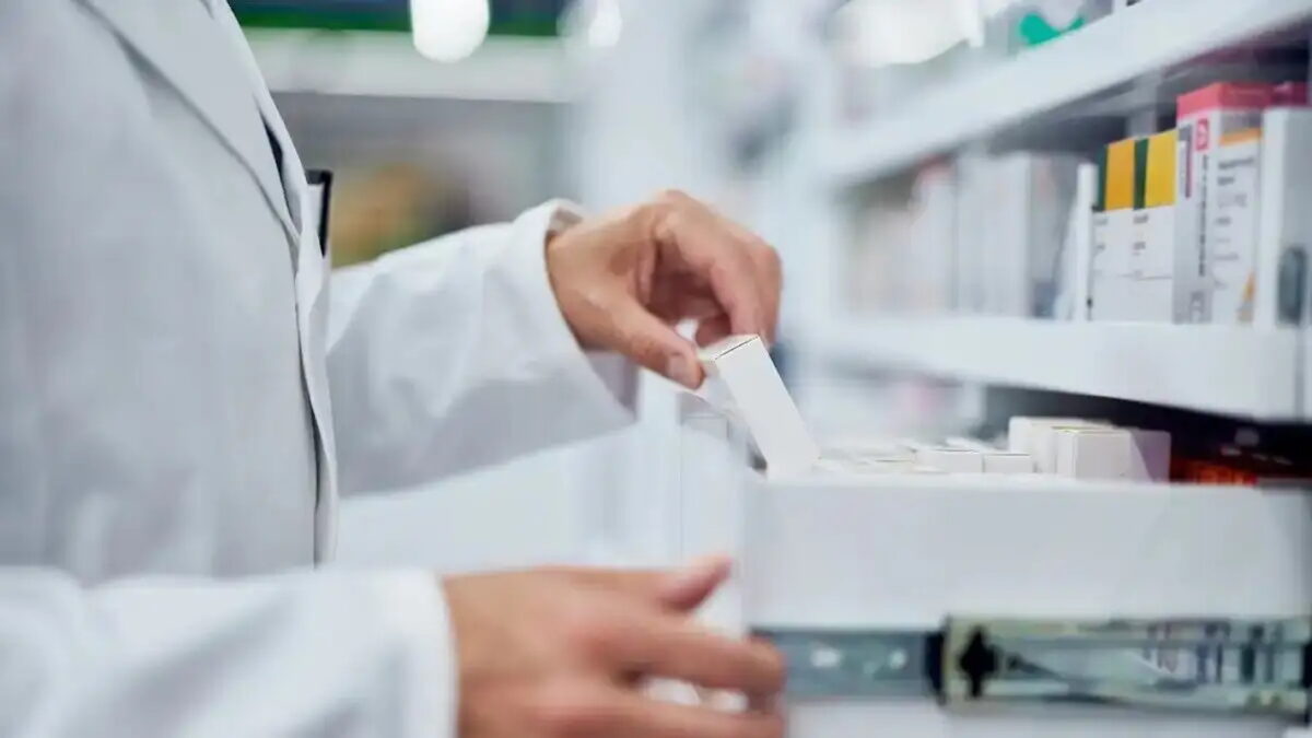 Αλλαγές στον ΑΜΚΑ: Τι ισχύει με τη νέα εγκύκλιο, για τη δωρεάν περίθαλψη στους ανασφάλιστους