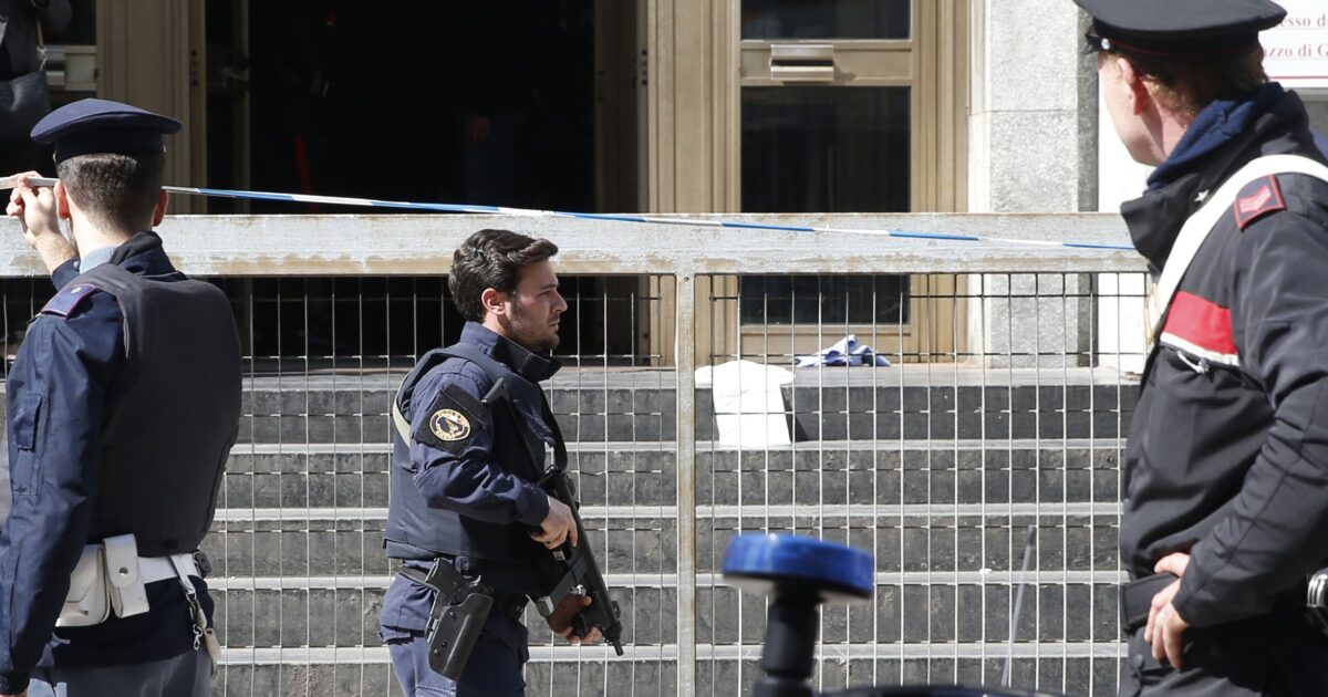 Horrific murder in Italy: Mother cuts the throat of her 9-year-old son with a kitchen knife