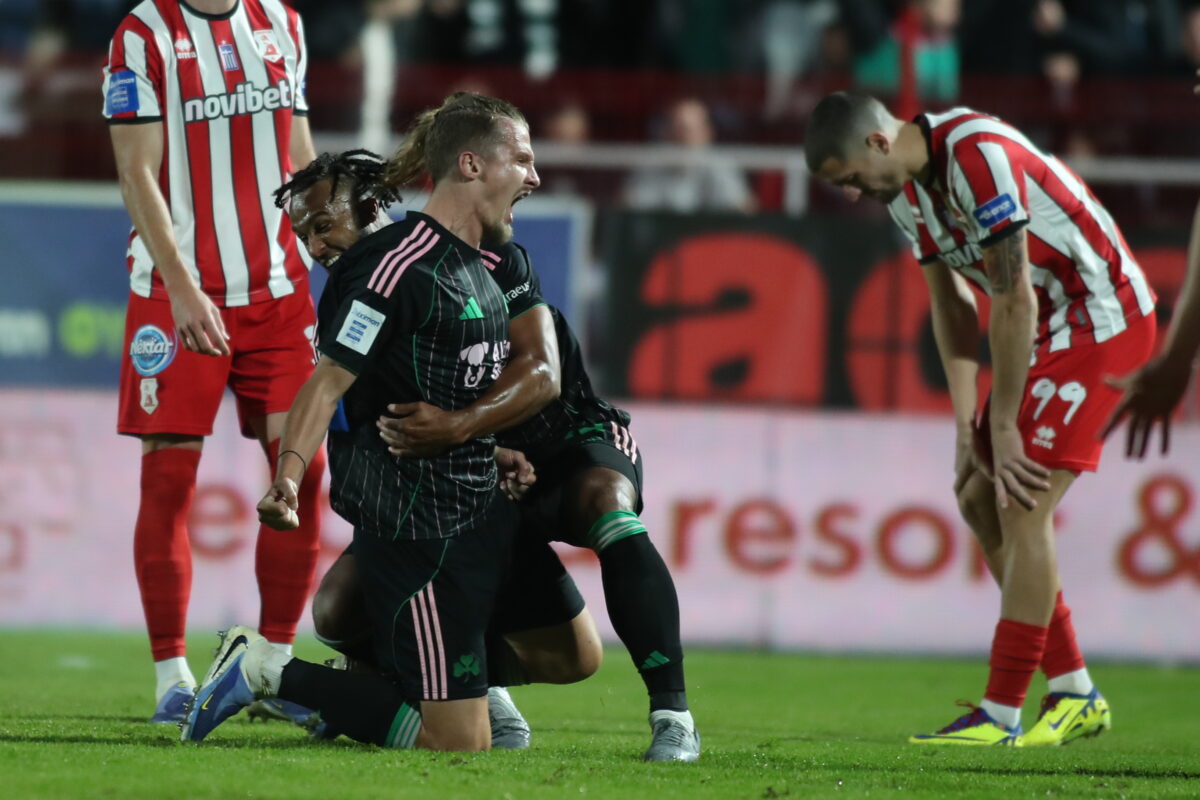 Ο Γεντβάι πανηγυρίζει το φοβερό του γκολ στις Σέρρες (ΒΑΣΙΛΗΣ ΒΕΡΒΕΡΙΔΗΣ