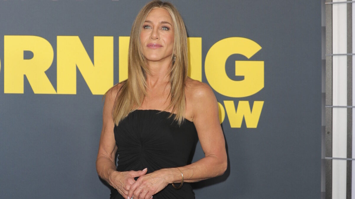 Τζένιφερ Άνιστον