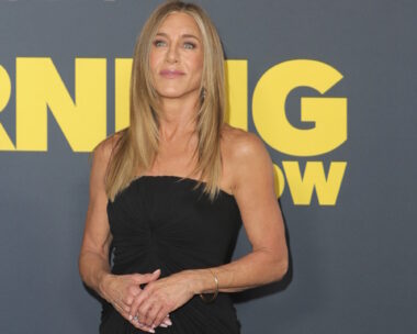 Τζένιφερ Άνιστον