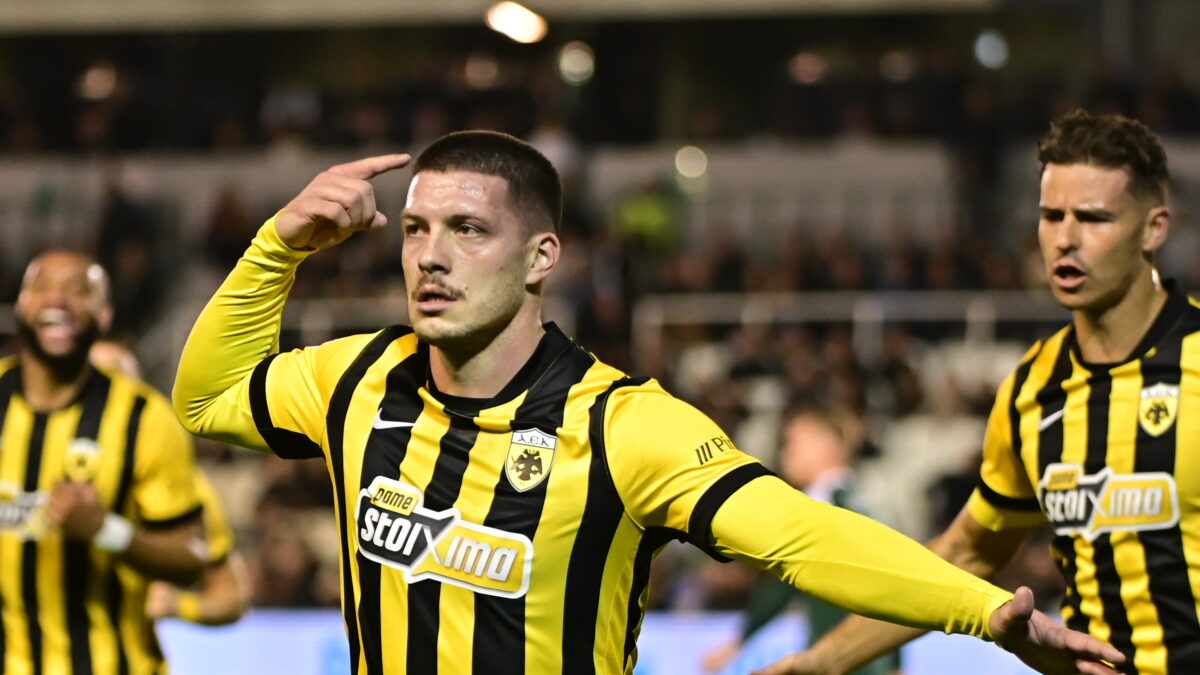 Λούκα Γιόβιτς